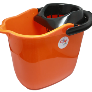 CUBETA CON EXPRIMIDOR